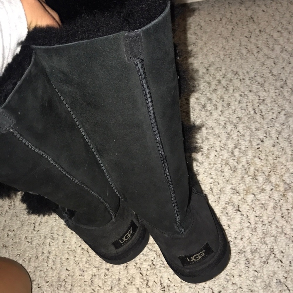 Ugg boots - Picture 3 of 5